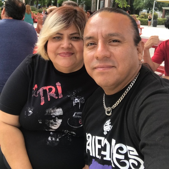 Meet your Posher, Cathy - Picture 6 of 8